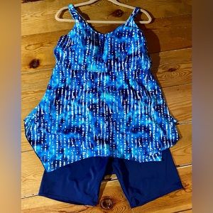 NEW NEVER WORN D AND CO TWO PIECE SWIMSUIT SIZE 18W